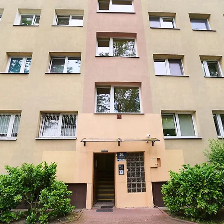 Trojmiejskie - Center For 2 Grottgera Апартаменты *